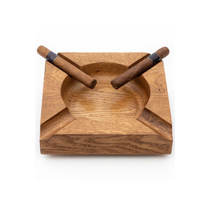 Cendrier en bois de luxe personnalisé avec logo, en bois massif, 4 fentes, support de table, écologique, cendrier carré en bois, vente en gros pour hommes - Product Image 1