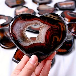 Cœur en cristal de haute qualité sculpté en <span class=keywords><strong>agate</strong></span> rouge et <span class=keywords><strong>noire</strong></span>, géode en forme de cœur, pierre de guérison très prisée pour cadeau thérapeutique - Product Image 3