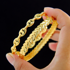 Trendy Lady Brass Jewelry Wholesale Pig Nose <b>Bangles</b> 21k Gold Plated Dubai Luxury Bracelet for Women Party - Product Image 3