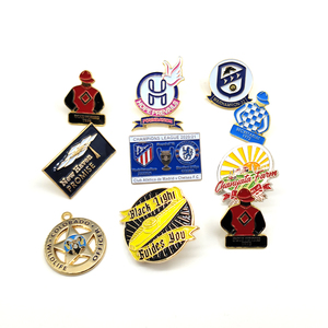 Lencana Enamel Desain Kustom Pin Juara Sepak Bola Olahraga MINIMAL Rendah Harga Murah - Product Image 6