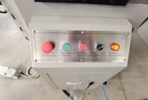 EWORLD Multi-Working-Position Stainless Steel Processing <b>Corner</b> Combining Machine Custom Voltage 2.2KW 200kg Easy Operation - Product Image 2