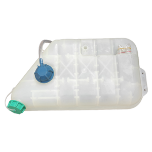 Sinotruk Howon N7G Tanque <span class=keywords><strong>de</strong></span> expansión Howo TX T7H Shandeka C7H Tanque <span class=keywords><strong>de</strong></span> agua auxiliar FAW Camión Usado Anticongelante Botella <span class=keywords><strong>de</strong></span> agua pequeña - Product Image 5