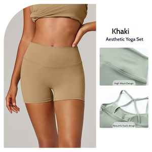 Ensemble de yoga et sport 2 pièces : Soutien-gorge de sport respirant avec logo frontal et short – Idéal pour la course et le fitness - Product Image 5