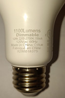 Philips E27 1100Lumens variable 12W 2200 ~ 2700k 155mA 120Vac 60Hz approuvé ampoule led
