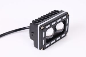 Fari fendinebbia/di profondità universali Yongyou a LED con funzione stroboscopica, 6500 lumen, 12-50V, per modifica lenti anteriori moto e cablaggio - Product Image 2
