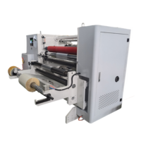 Machine de découpe et de rembobinage horizontale automatique WFQ-1300A à commande PLC pour rouleaux de film plastique à arbre coulissant