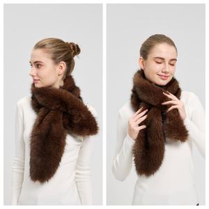 女性のための冬のスカーフ、帽子とスカーフフェイクファー付きセット、寒い天候のための暖かいパーカースカーフショール - Product Image 3
