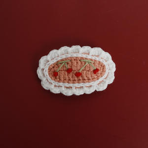 للبيع بالجملة مشابك شعر رخيصة من الدانتيل الأبيض مطرزة بالزهور بتصميم لطيف كروشيه كرز زهري اصنعها بنفسك لهدايا الفتيات - Product Image 6