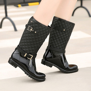 Bottes de <span class=keywords><strong>pluie</strong></span> en PVC pour femmes, motif losanges matelassés, légères, pour l'extérieur, prix d'usine, vente en gros - Product Image 6
