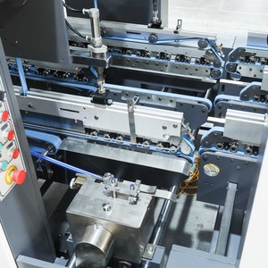 Macchina da incollaggio pieghevole per blocco automatico con chiusura automatica per blocco automatico in scatola di cartone in cartone ondulato - Product Image 5