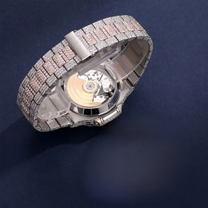 Montre analogique classique pour homme en moissanite de couleur D VVS, cristal saphir, bracelet en acier inoxydable, largeur 20 mm, alliage unisexe Eta - Product Image 4