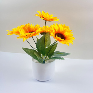 Tournesol Artificiel 7 Têtes Effet Floqué avec Support Intégré et Pot de Fleurs – Idéal pour Mariages, Fêtes, Décoration de Salon et de Bureau - Product Image 6