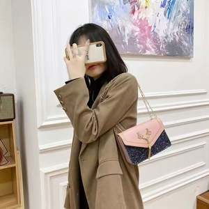 Conjunto de bolsa feminina elegante de inspiracao vintage com grande capacidade estampa patchwork em PU estilo tote e <b>clutch</b> - Product Image 4