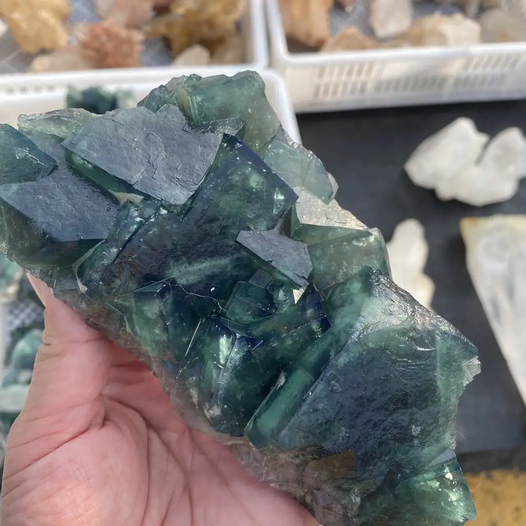 天然原石クリスタルクラスターミネラルレイキグリーンフルオライトクラスターGeodes標本