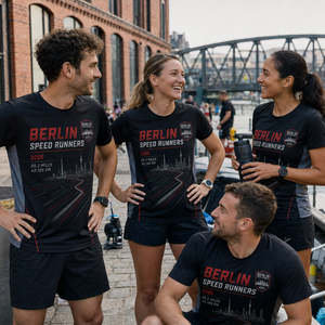 T-shirt de course personnalisé style Berlin, léger et respirant, pour clubs de course et équipes d'événements - Product Image 4