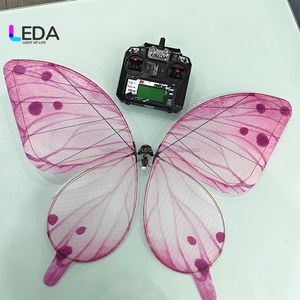 การแสดงโดรนผีเสื้อสีชมพู LEDA Bionic สำหรับงานแต่งงานและงานอื่นๆ ออกแบบมาเพื่อการใช้งานซ้ำได้ - Product Image 2