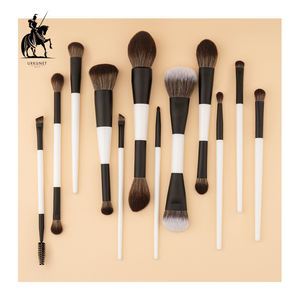 Set de <span class=keywords><strong>Brochas</strong></span> de Maquillaje de Lujo Veganas de Alta Calidad con Logo Personalizado de Marca Privada OEM 2 en 1 de Doble Punta - Product Image 1
