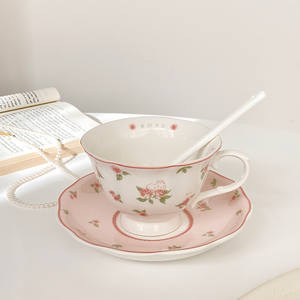 Ensemble tasse et soucoupe à café en céramique rose mignon et féminin, motif dessin animé peint à la main, haute qualité, style INS chic, accessoires pour le thé de l'après-midi - Product Image 6