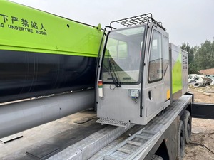Secondhand Zoomlion 220 Ton Hydraulic <b>Crane</b>, well-maintained core parts, trustworthy for large-scale industrial - Product Image 6