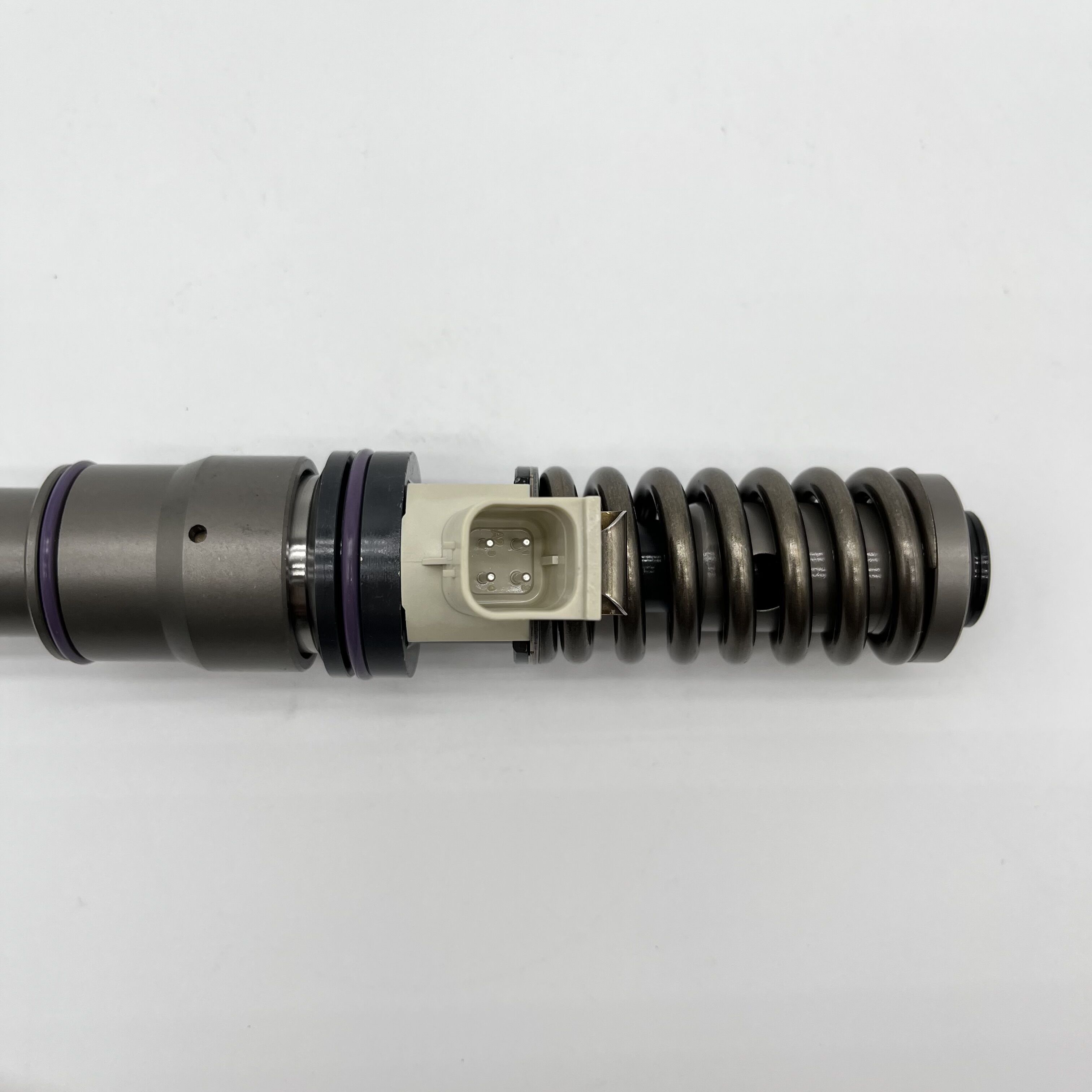common rail injector 85003951 7485003951 BEBE4D12201 injector for VOLVO (RENAULT) MD11 diesel fuel injector 85003951 7485003951