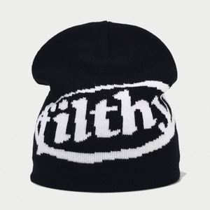 Bonnet d'hiver unisexe personnalisé en gros avec motif lettre brodé à la main, tricot jacquard en tissu courant pour adultes - Product Image 2
