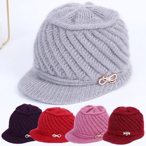 Gorro de punto de invierno para mujer, forrado de lana, cálido, resistente al viento, protección para los oídos, para adultos de mediana edad y mayores, gris, rojo, rosa - Product Image 1