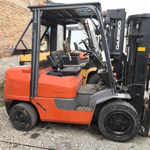 Carretilla elevadora <span class=keywords><strong>Toyota</strong></span> <span class=keywords><strong>FD30</strong></span> 3Ton usada - Product Image 4