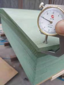 16mm Đồng bằng <span class=keywords><strong>MDF</strong></span> Đen HDF Hội Đồng Quản trị fiberboard hmr lớp chống thấm nước - Product Image 4