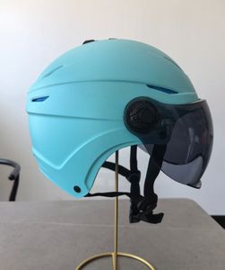 Maßgefertigter ABS+EPS Skihelm mit Integrierter Skibrille und Unsichtbarem Gehörschutz Universell in Europäischem Lagerbestand - Product Image 4