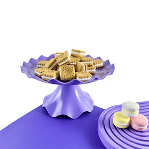 शादी के सेंटरपीस और टेबल सजावट के लिए मैकरॉन रंग कप केक स्टैंड