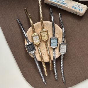 <span class=keywords><strong>Montre</strong></span> de luxe pour <span class=keywords><strong>femme</strong></span> de haute qualité avec <span class=keywords><strong>bracelet</strong></span> à maillons fins, nouveau style, idéale pour un usage quotidien, le meilleur choix pour un cadeau féminin - Product Image 6