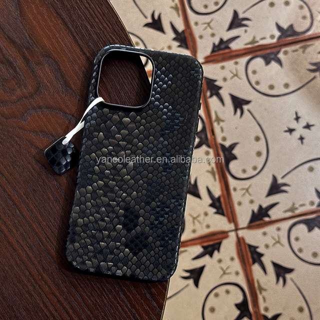 Phone Accessories Wholesale Serpentine Leather case Phone for iPhone 16 for iphone Leather case