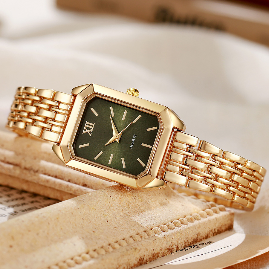 4 gold green