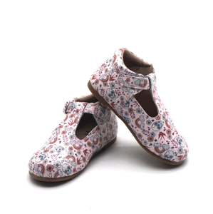 Chaussures en cuir pour enfants personnalisées avec imprimé tendance pour filles - Product Image 2