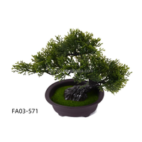 Plante artificielle de haute qualité, pin cyprès bonsai, petit arbre en pot, plante en plastique bonsai pour la décoration de la maison, du bureau ou du bureau à domicile