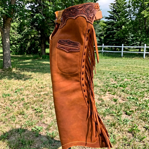 Chaps de Rodeo Classiques en Cuir Véritable Premium, Durables, Taille Mi-Haute, Ajustables, Faits Main avec Franges pour l'Équitation - Product Image 1