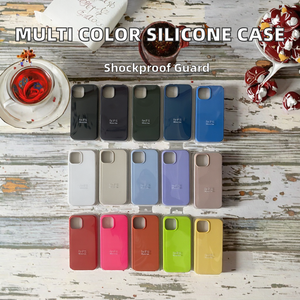 Coque de téléphone antichoc en silicone liquide pour iPhone 8 Plus–17 Pro Max |   Housse de protection douce au toucher avec emballage de vente au détail - Product Image 2