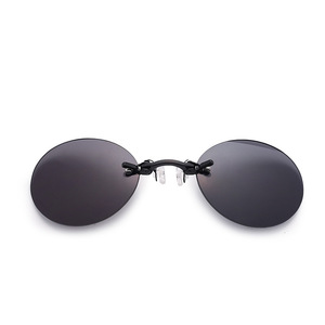 Gafas de <span class=keywords><strong>Sol</strong></span> de Clip para la Nariz, Estilo Vintage, Mini Redondas, para Hombre y Mujer, Estilo Hacker Empire Matrix, sin Montura - Product Image 1