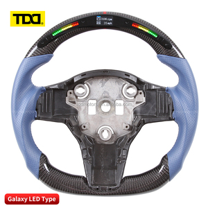 Volante de fibra de carbono TDD LED personalizado con cuero para Tesla Model 3/Y, hecho a medida - Product Image 2