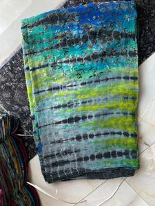 Saree vintage utilisé matière première pour la décoration de la maison fête Vintage moderne crêpe pure soie Art artisanat tissu recycler Upcycle utilisé tissu - Product Image 2