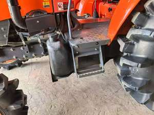 Tracteur d'occasion Kubota M954 95hp 704 8540 85hp 70hp Cabine Verger Tracteur japonais compact Agricola Machinerie agricole - Product Image 3