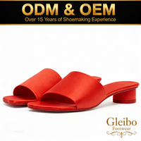 Mules élégantes en satin pour femmes, style minimaliste, à bout carré, talon carré, couleur unie, faciles à enfiler, OEM ODM