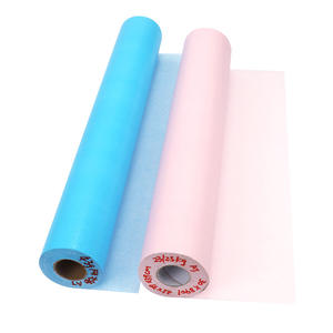 Rouleau de draps jetables médicaux roses 45x30cm imperméables pour usage hospitalier, usage unique, pour examen - Product Image 2