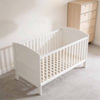 Modernes Design Massivholz Dreiteiliges Tragbares Babybett Multifunktionales Möbelset für Kinderzimmer & Wohnzimmer