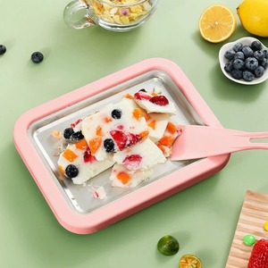 Sorbetière débranchée <span class=keywords><strong>Machine</strong></span> à glace <span class=keywords><strong>manuelle</strong></span> en acier inoxydable Plaque à froid instantanée avec grattoirs Outil pour faire de la crème glacée roulée - Product Image 1