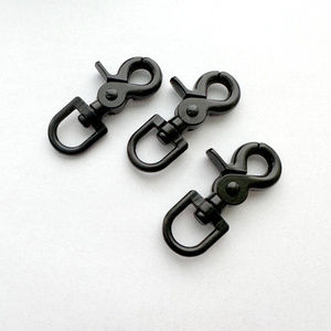 锌合金材料黑色处理扳机弹簧卡钩，带旋转D环 - Product Image 6