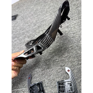 Couverture décorative de panneau de volant de voiture en fibre de carbone Alcantara pour BMW G20 G22 G26 G30 G32 G05 G06 G29 G01 G02 G11 G14 G29 - Product Image 5