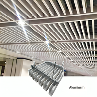 Matériaux de décoration intérieure personnalisés, panneaux de plafond en aluminium, panneaux de plafond suspendus en aluminium, dalles de plafond extensibles
