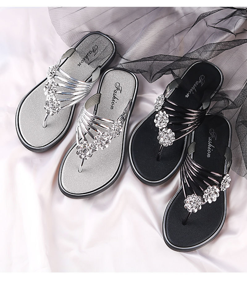 New Design Flat Sandals Shoes Rhinestones Slides Shoes Ladies PVC Sandals Slippers for Women
