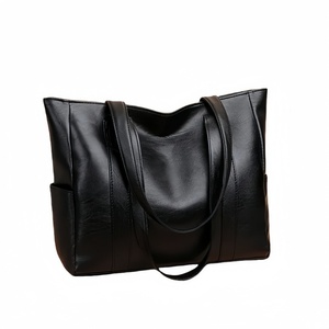 Ensemble de sacs fourre-tout de luxe pour femmes, imperméables, personnalisés, avec broderie, tendance, en PU, deux sacs ouverts, vente en gros, haute qualité, durables - Product Image 1